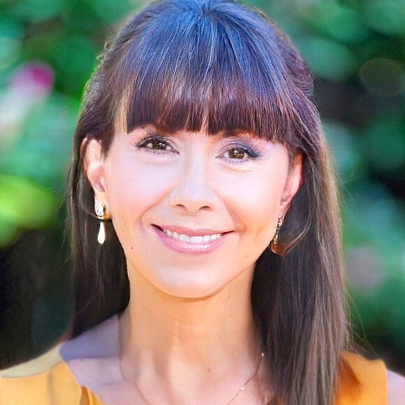 Meet your Posher, Daisy - Picture 1 of 2